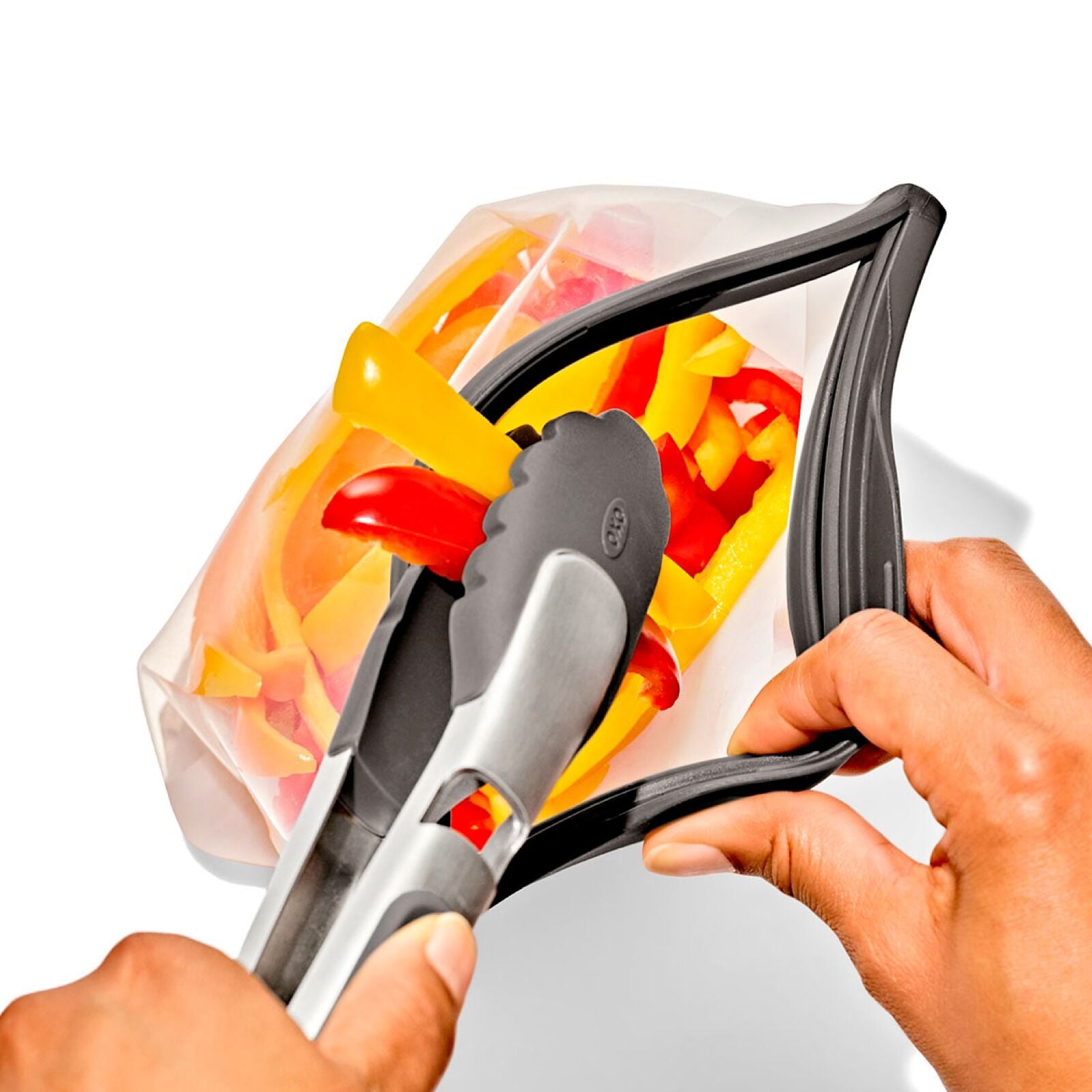 outdoor-silicone-reusable-sandwich-bag-28-oz-g1 odr_9112700_siliconesandwichbag28oz_pdp_02.jpg