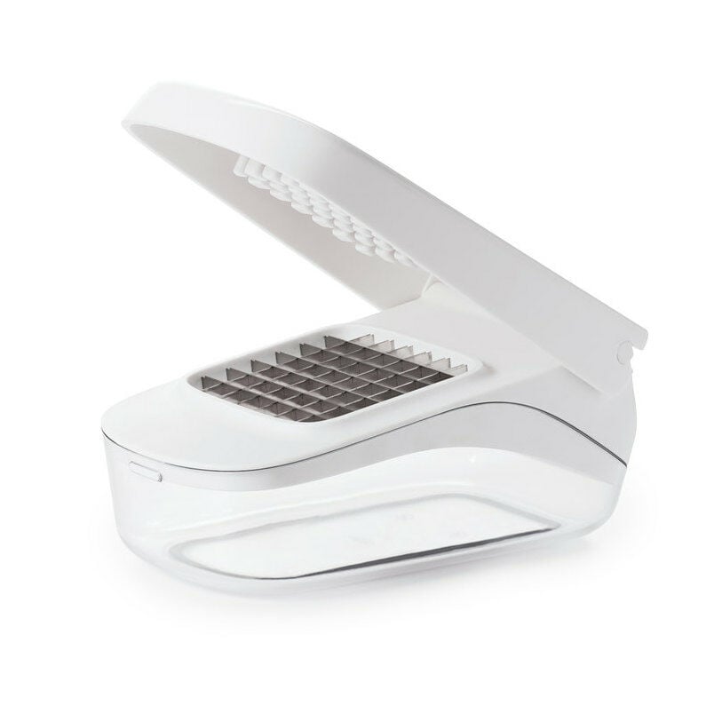 vegetable-chopper-with-easy-pour-opening-i3 onion.jpg