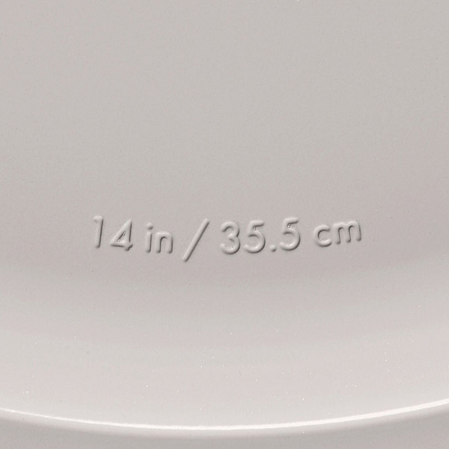 non-stick-pro-ceramic-coated-metal-bakeware-15-pizza-pan-u6 oxo_15in-pizza-pan_pdp_05_1.jpg