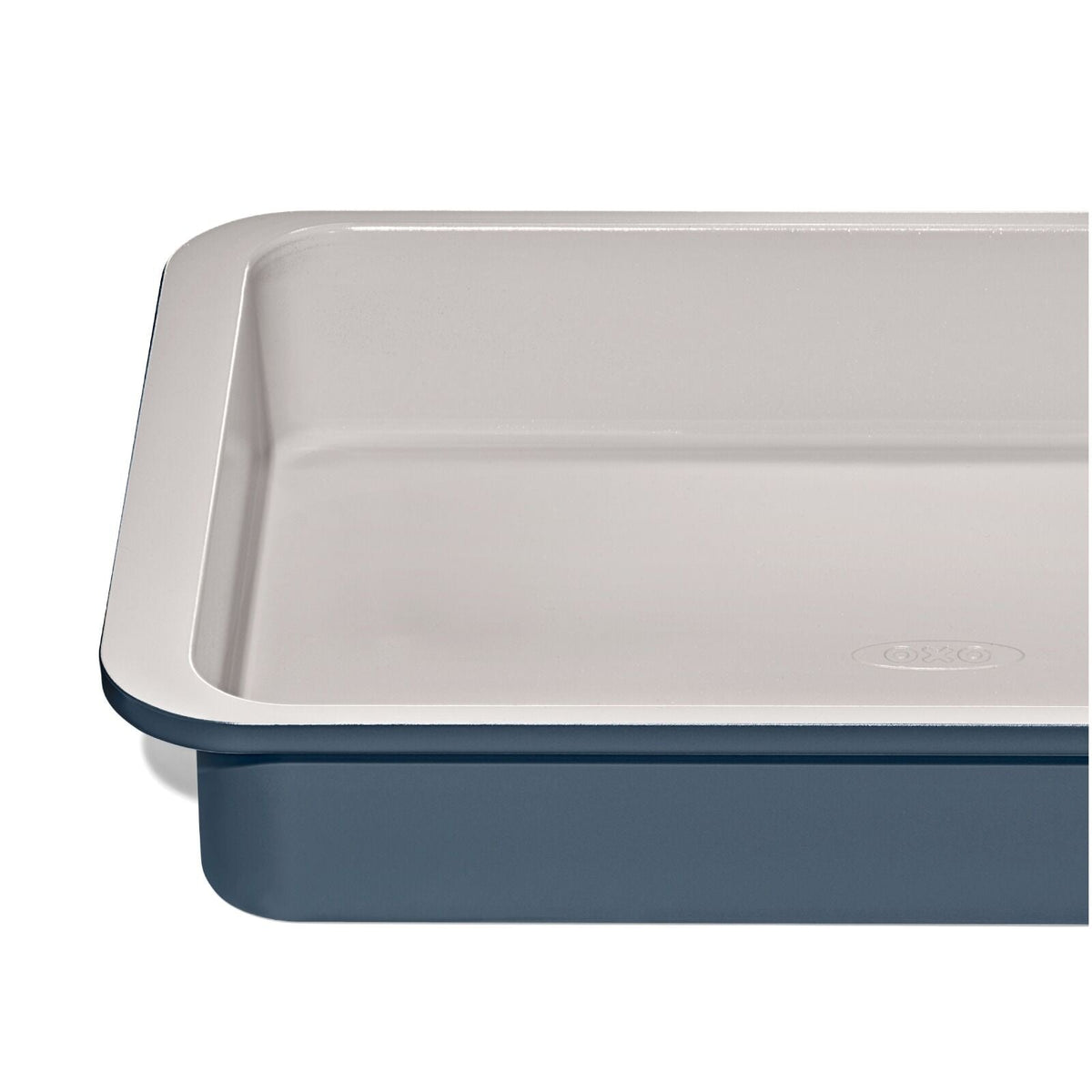 non-stick-pro-ceramic-coated-metal-bakeware-9-x-13-cake-pan-storm-blue-e9 oxo_9x13-cake-pan-stormblue_pdp_05.jpg