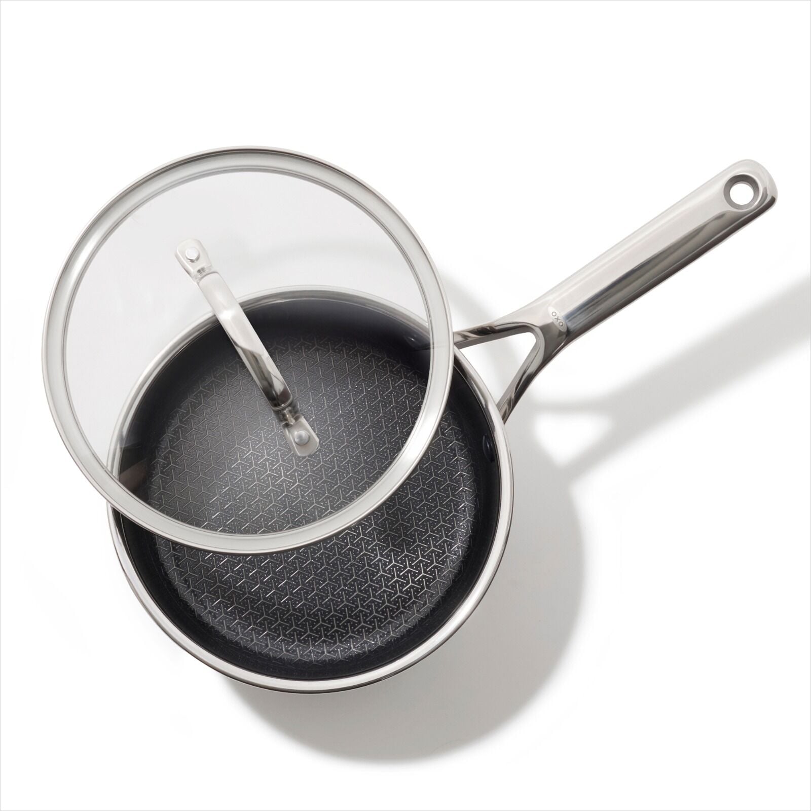 trident-hybrid-non-stick-stainless-steel-2-5-qt-saucepan-with-lid-s6 oxo_cc010465-001_trident-2p5qt-sauce_ss_pdp_04.jpeg