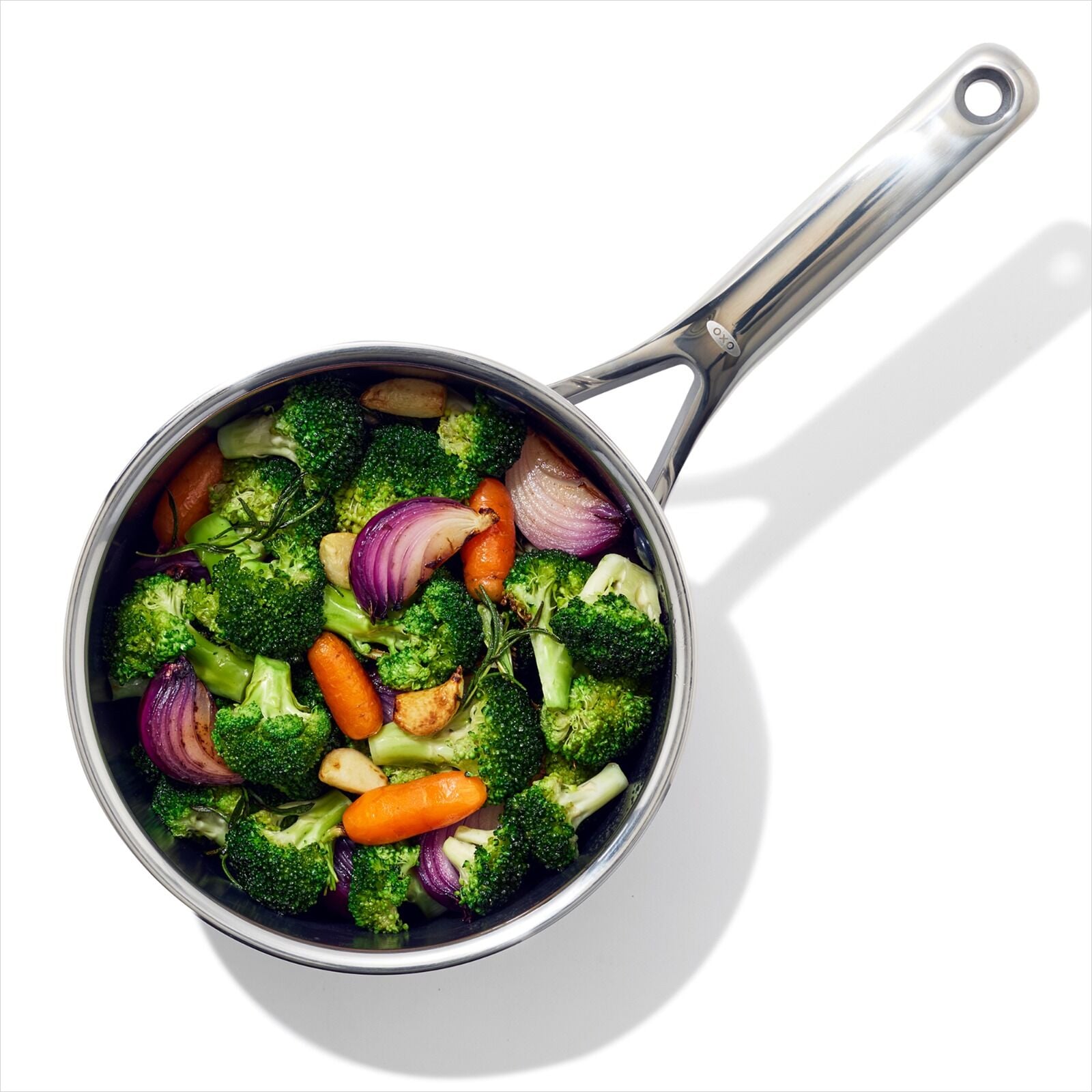 trident-hybrid-non-stick-stainless-steel-2-5-qt-saucepan-with-lid-s6 oxo_cc010465-001_trident-2p5qt-sauce_ss_pdp_07.jpeg