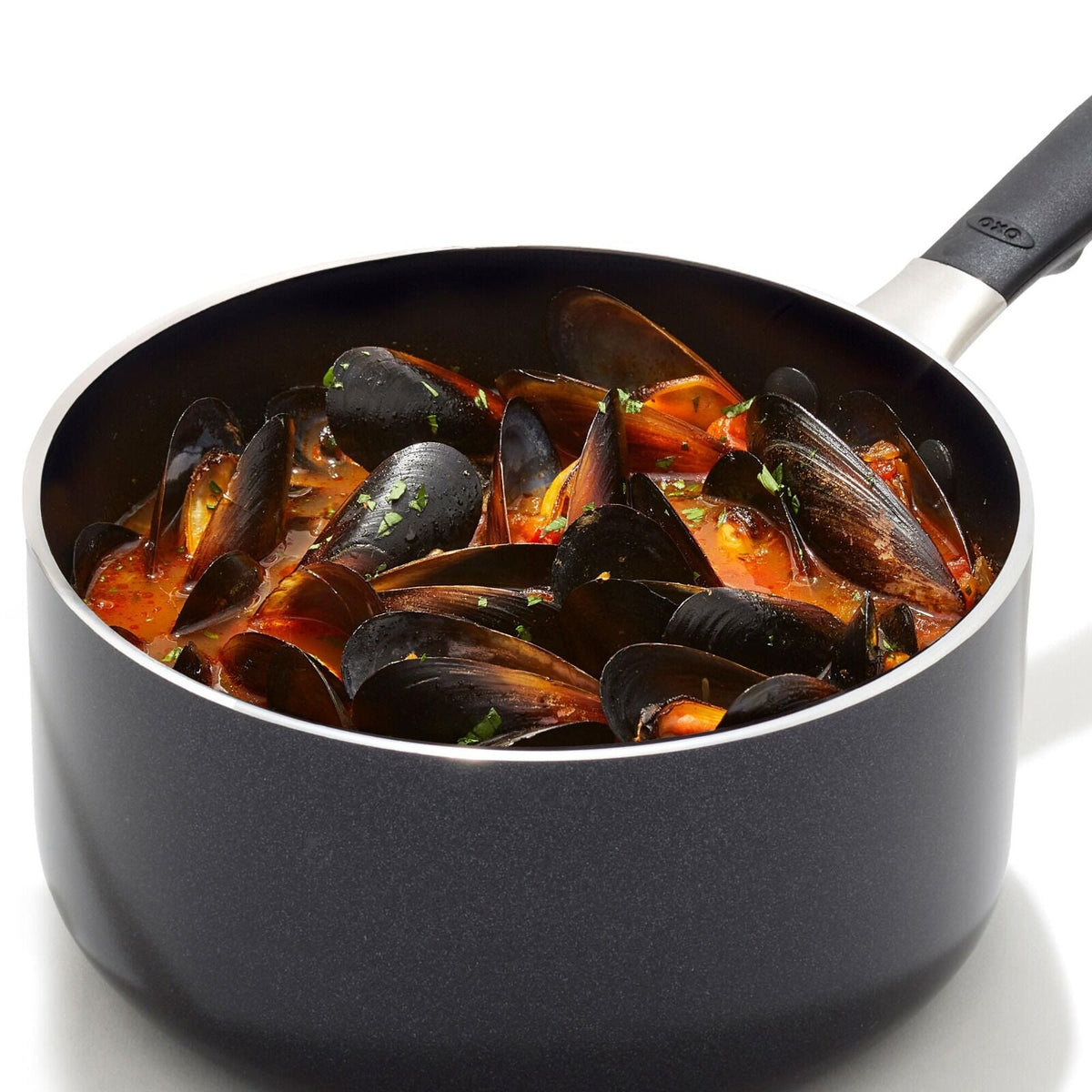 non-stick-pro-every-day-1-6-qt-saucepan-with-lid-p8 oxo_cc010467-001_nonstick-everyday-1p6qt-saucepan_pdp_02.jpg
