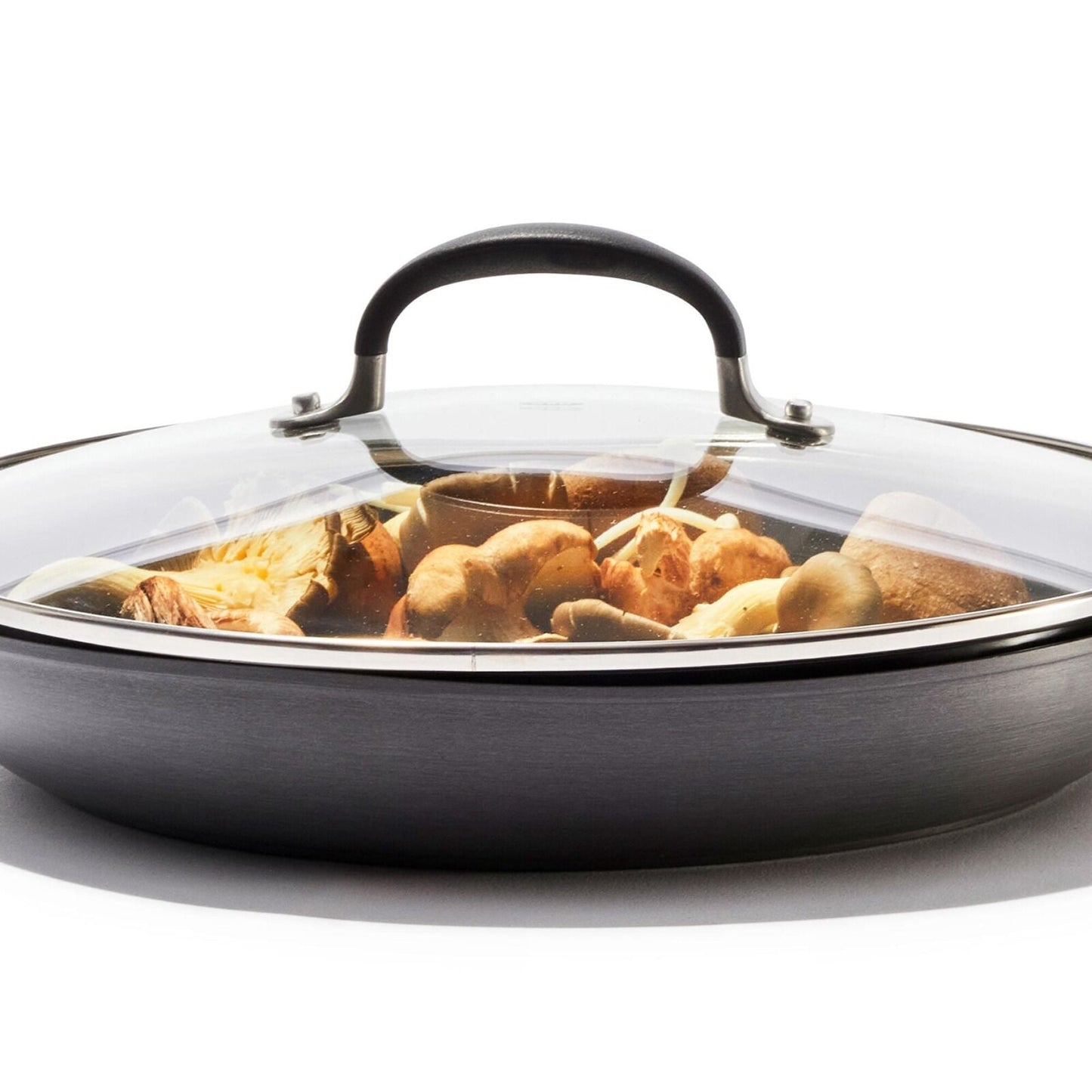 non-stick-pro-every-day-12-inch-frypan-with-lid-p0 oxo_cc010471-001_nonstick-everyday-12in-fry-pan-w-lid_pdp_05.jpg