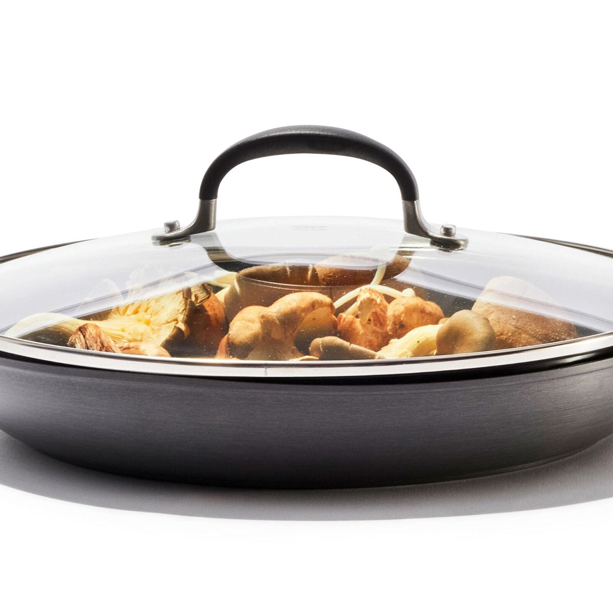 non-stick-pro-every-day-12-inch-frypan-with-lid-p0 oxo_cc010471-001_nonstick-everyday-12in-fry-pan-w-lid_pdp_05.jpg