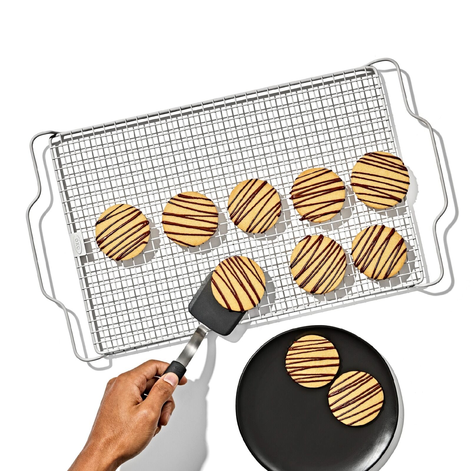 non-stick-pro-ceramic-coated-cooling-and-baking-rack-v1 oxo_ceramic-cooling-rack_pdp_02.jpeg