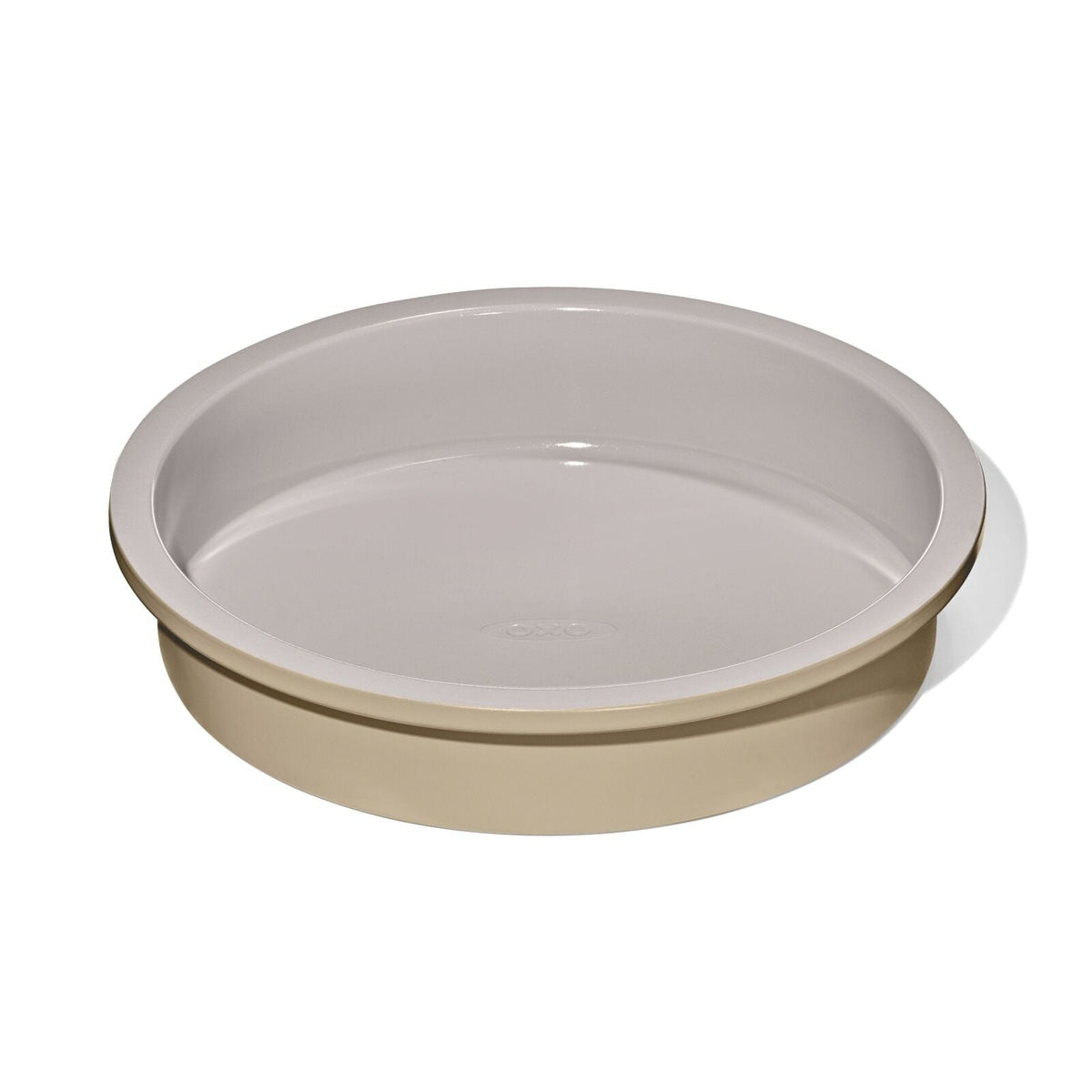 non-stick-pro-ceramic-coated-metal-bakeware-9-round-cake-pan-v4 oxo_gg_11415500_9in-round-cake-pan-biscuit_apdp_00_main.jpg