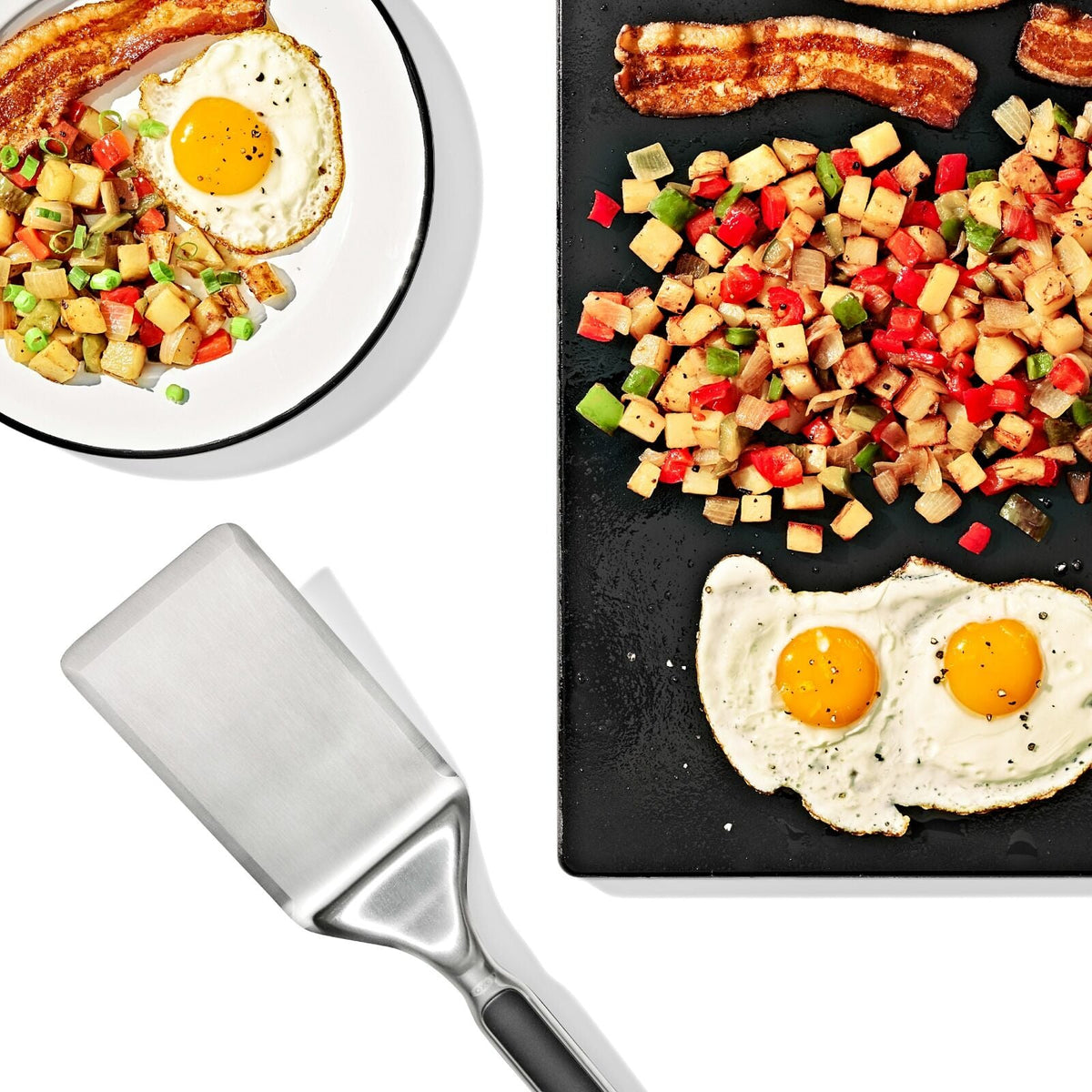 large-griddle-turner-z5 oxo_griddle-turner_pdp_02.jpeg