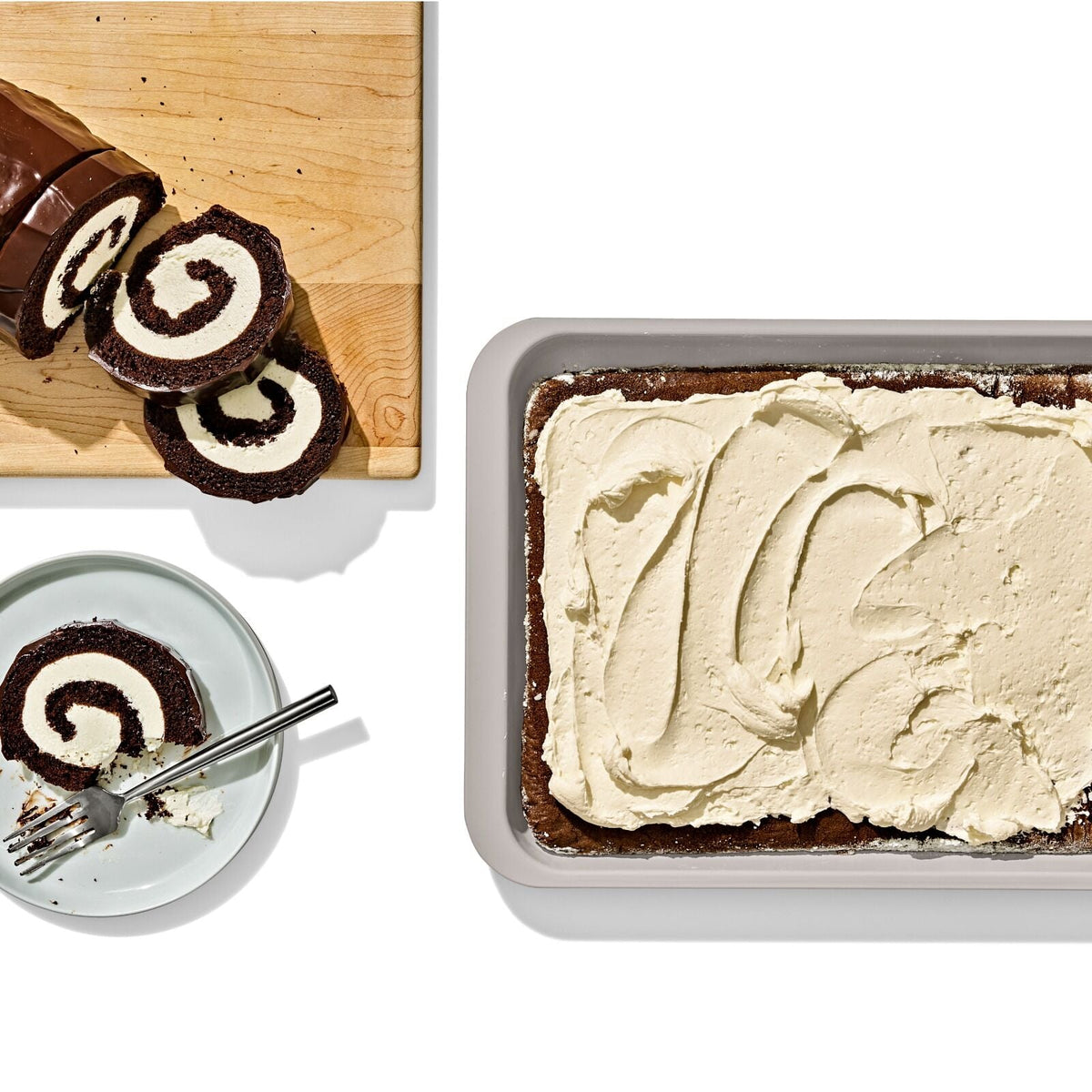 non-stick-pro-ceramic-coated-metal-bakeware-jelly-roll-pan-storm-blue-l3 oxo_jelly-roll-pan_pdp_01.jpg