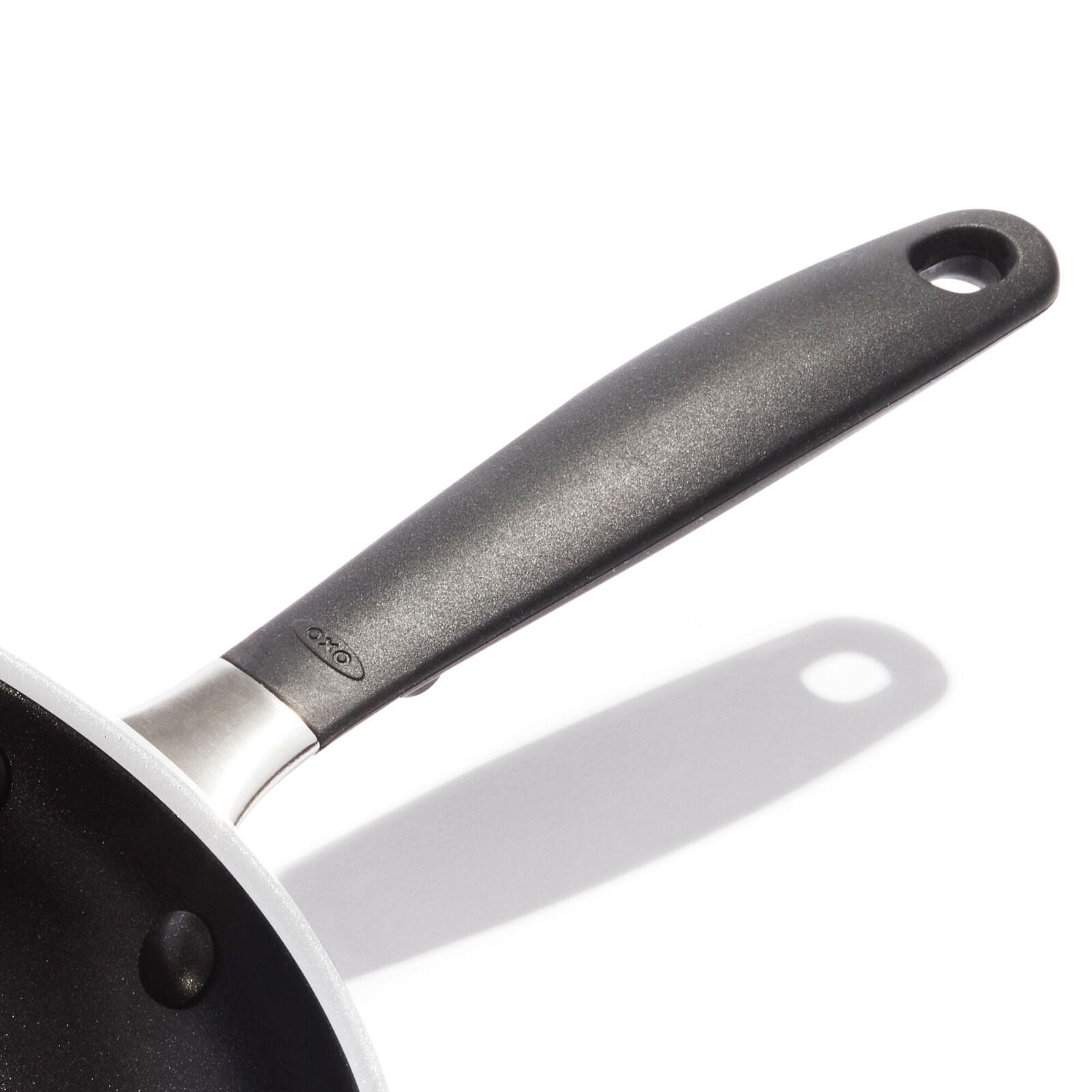 non-stick-pro-every-day-10-inch-fry-pan-d8 oxo_nonstick-everyday-fry-pan-handle_pdp_04_1_.jpg