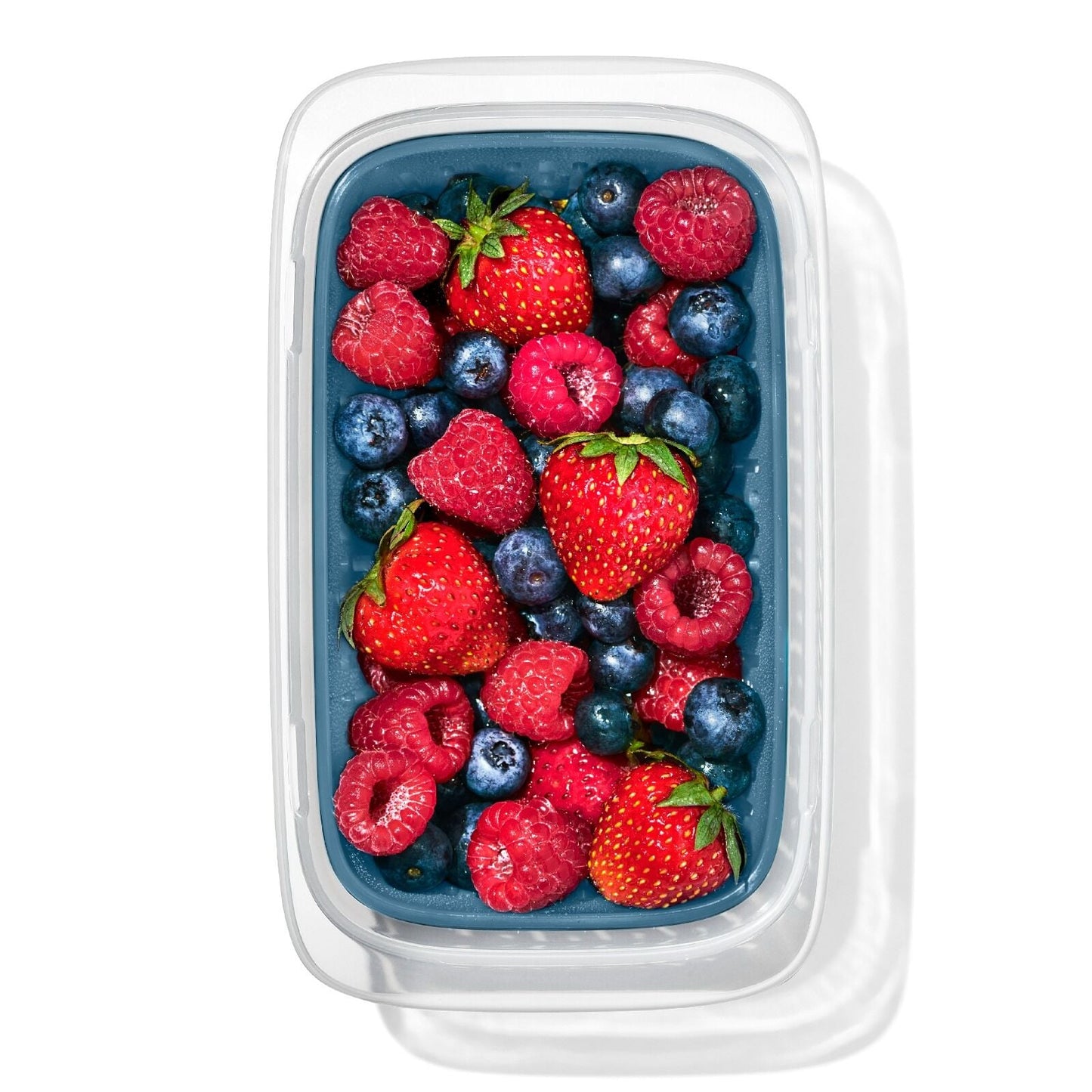 prep-and-go-container-with-colander-i7 oxo_prepgo_container-with-colander_pdp_02.jpeg