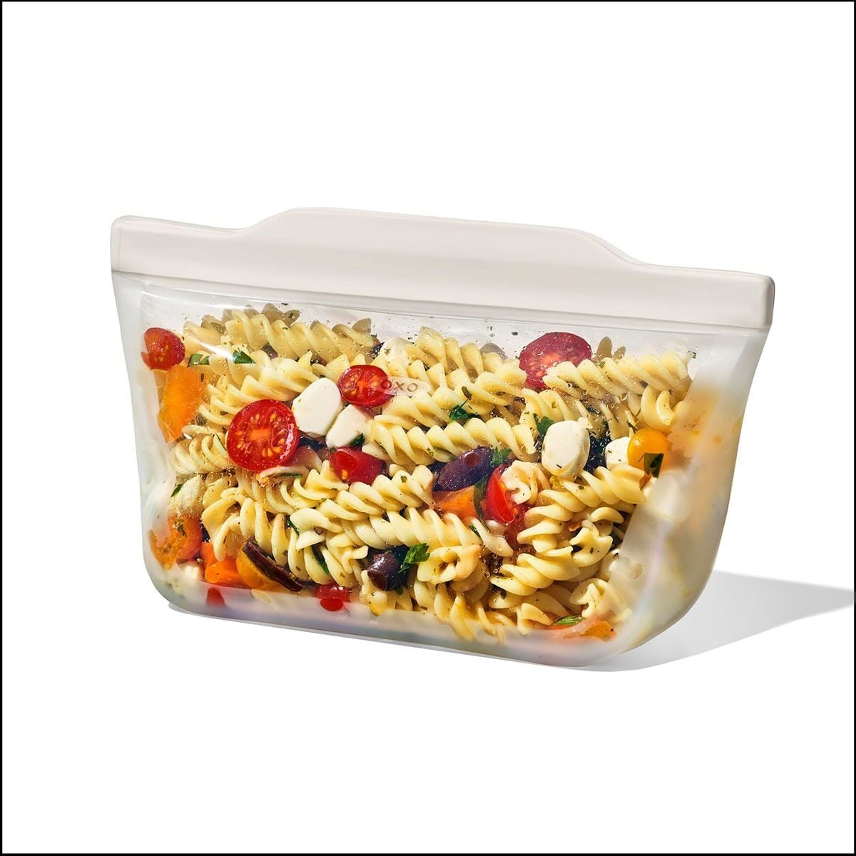 silicone-reusable-bag-stand-up-quart-32-oz-oat-t5 oxo_reusable_snack_bag-11386100_016.jpg