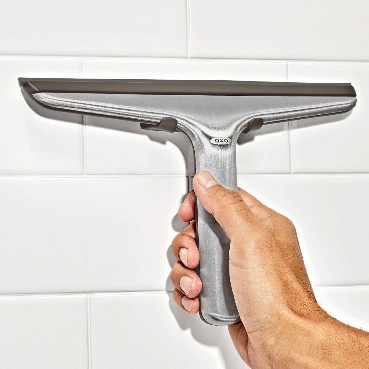 stainless-steel-squeegee-d6 oxo_stainlesssteelsqueegee_pdp_02.jpeg