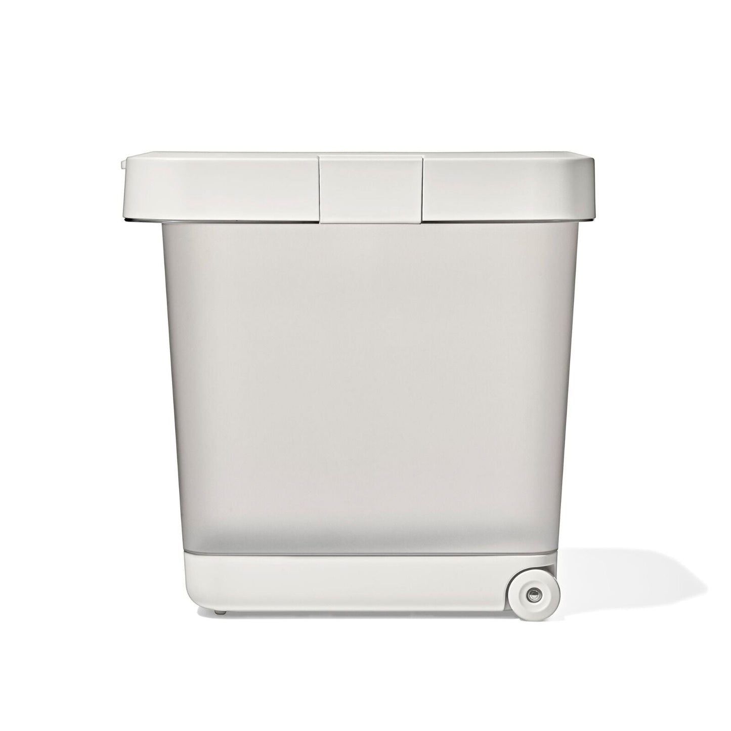 oxo-pet-airtight-food-container-with-scoop-large-e7 pet_7301500_airtight-food-container-large_pdp_07.jpeg