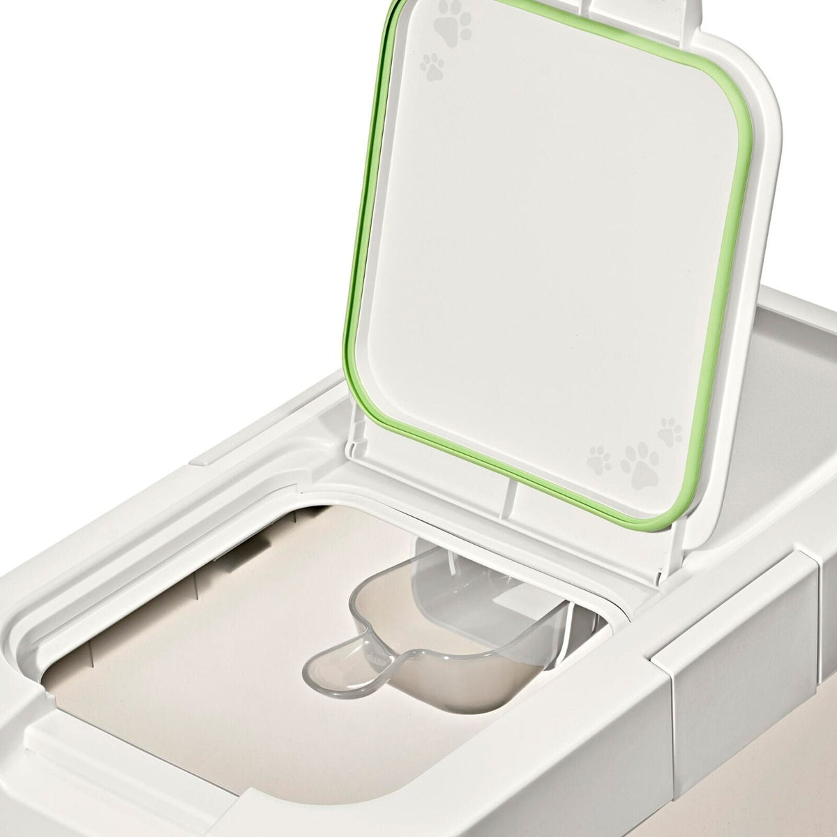 oxo-pet-airtight-food-container-with-scoop-extra-large-w0 pet_7301600_airtight-food-container-extra-large_pdp_03.jpeg