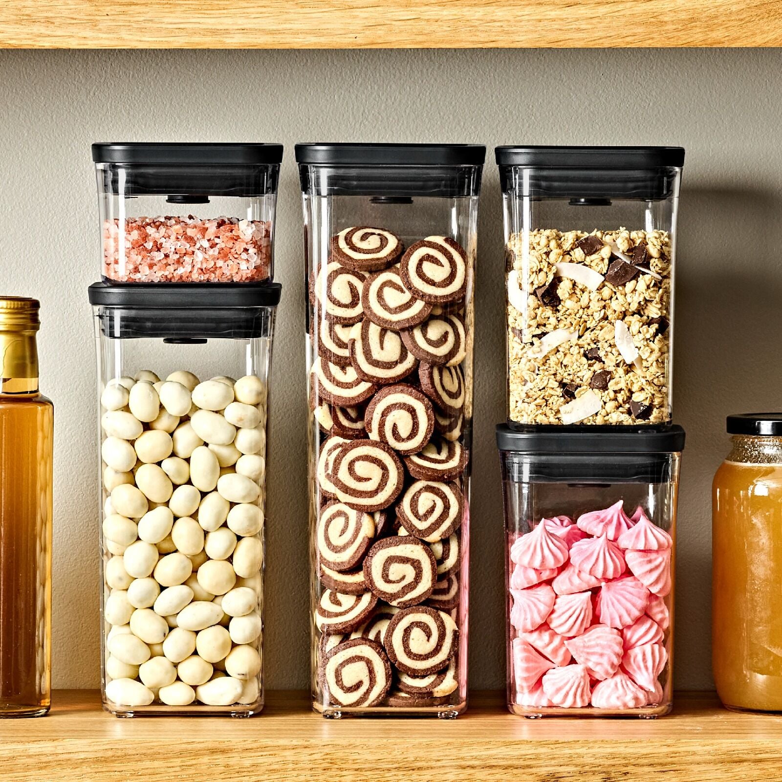 5-piece-pop-container-set-b6 pop-matte-neutrals-black_pdp_05.jpg