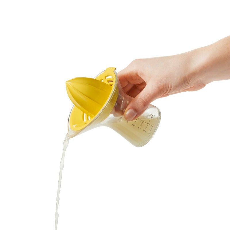small-citrus-juicer-l2 small2.jpg
