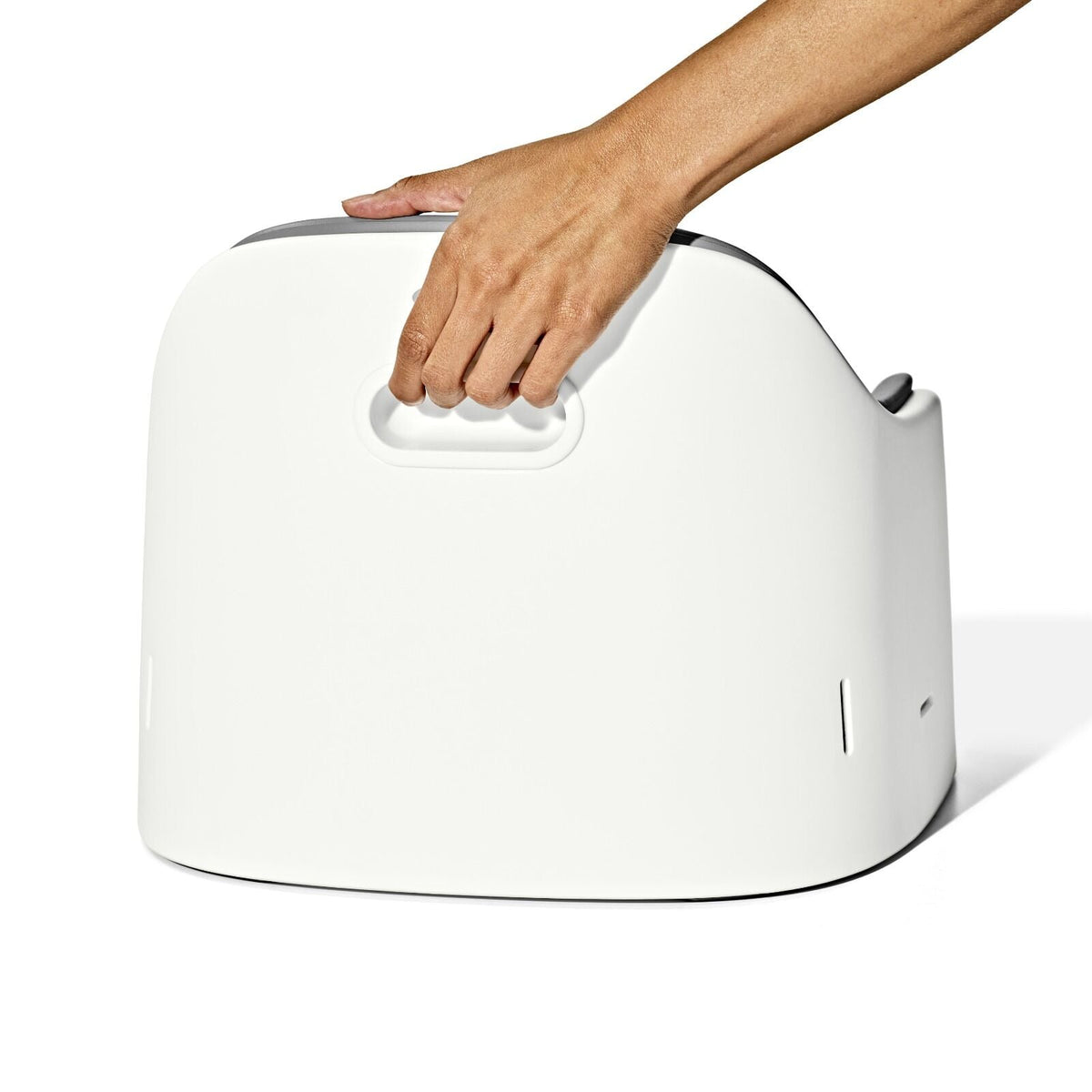 nest-booster-seat-with-removable-cushion-drizzle-c3 t3r9asmfqnmfoz0qvmed.jpg