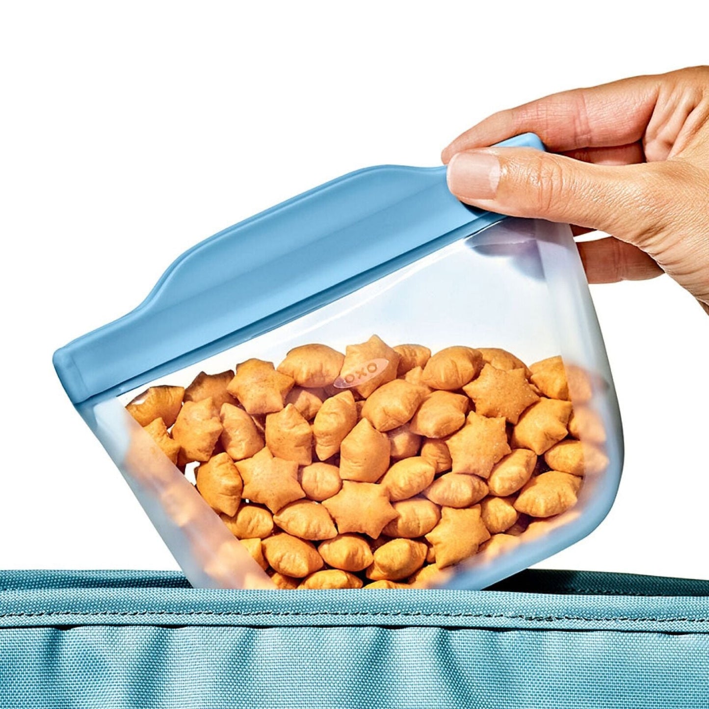tot-silicone-reusable-bags-2-piece-mixed-snack-set-i1 tot_61166200_2pcbagcupsnackset-dusk_pdp_02.jpg
