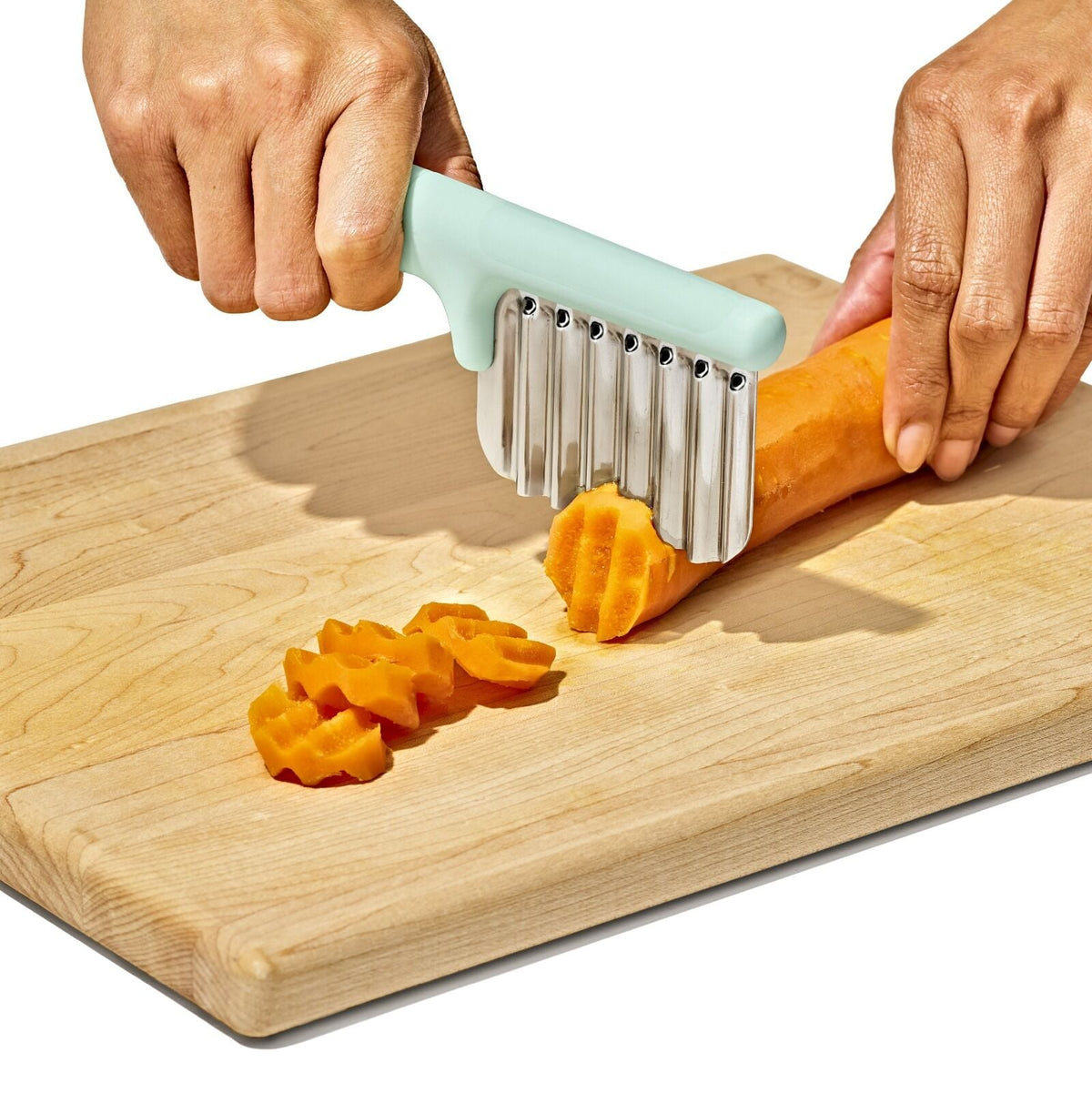 crinkle-cutter-b5 tot_61176500_crinkle-cutter-opal_pdp_03.jpeg
