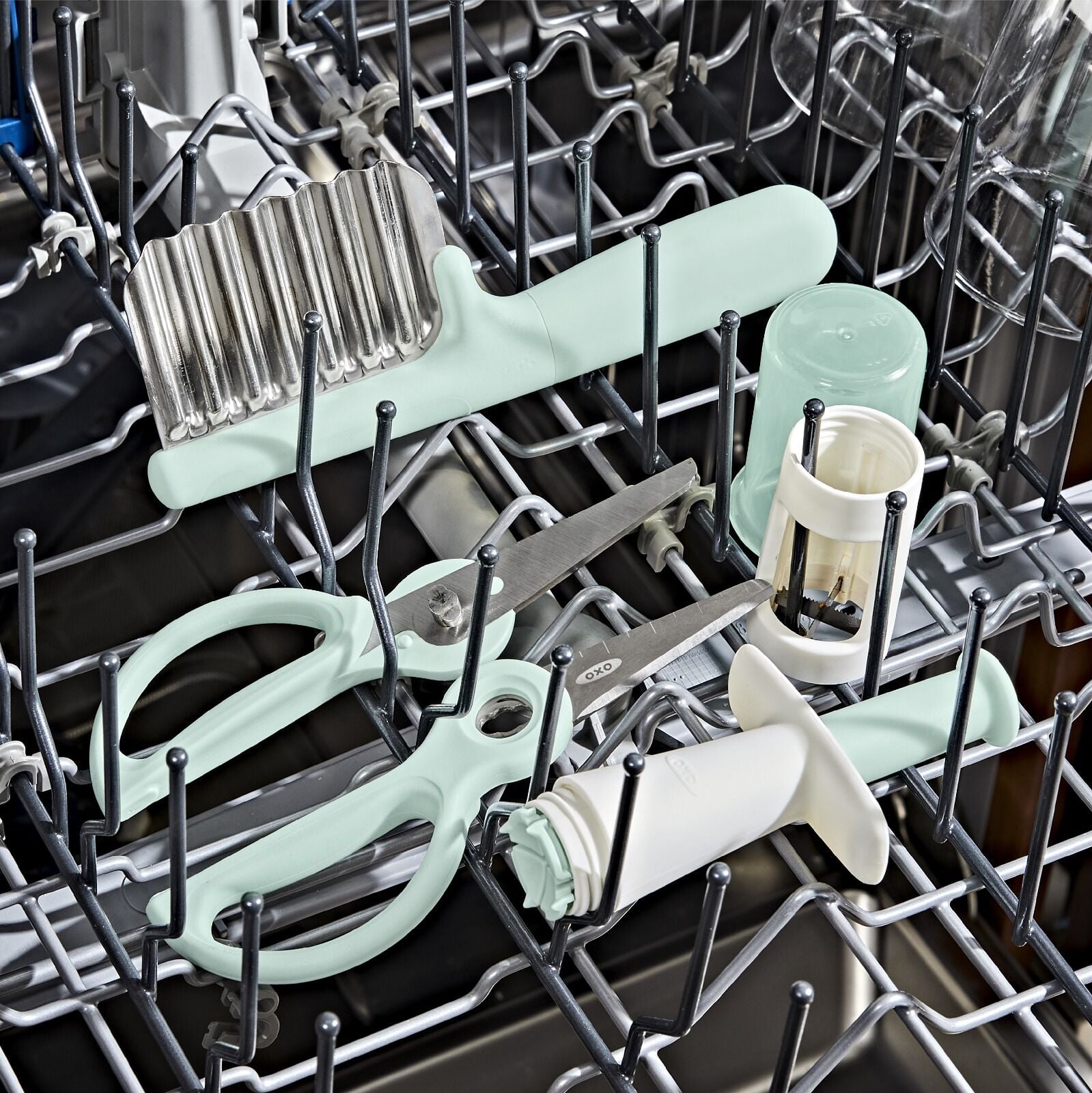 cut-and-prep-set-3-piece-h7 tot_61176700_baby-food-prep-set_pdp_06.jpeg
